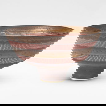 Lucie Rie Footed bowl, circa 1978