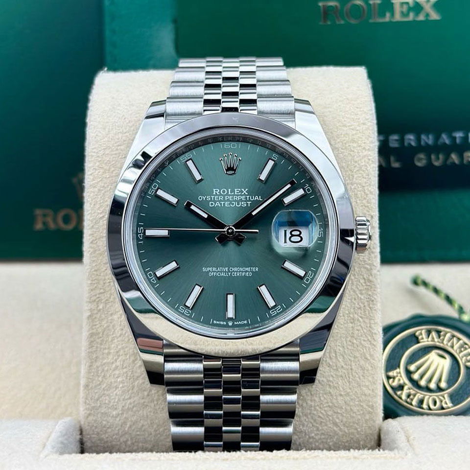 Rolex Oysterperpetual Datejust 41mm Green Dial Jubileee