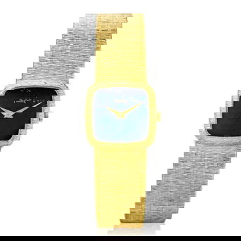 Piaget. An 18K Gold Manual Wind Bracelet Watch