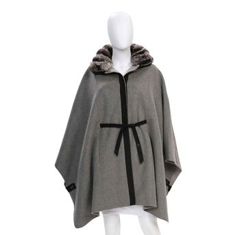 Loro Piana: Grey Salzburg Cape