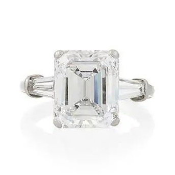 Oscar Heyman: A Platinum and Diamond Solitaire