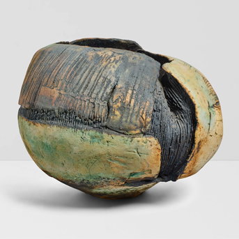 Ruth Duckworth (1919-2009) Open 'Mama Pot'